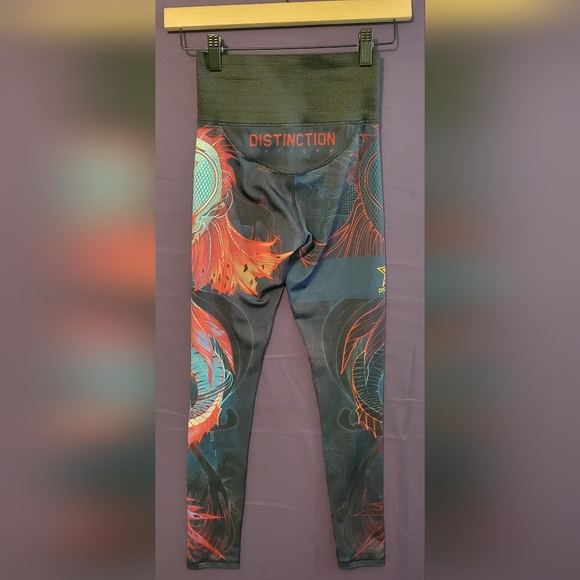 Distinction Uniform Dragon Print Black Leggings SizeXXS - Picture 4 of 5